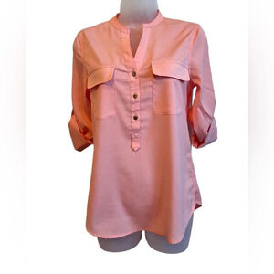 Beautiful Ivanka Trump Peach Blouse with gold accents, Size Small